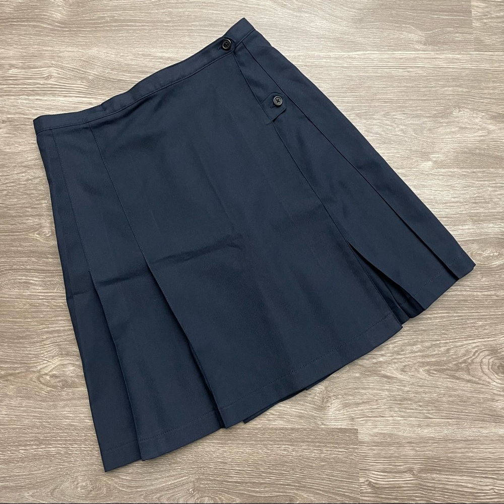 Lands’ End Navy Wrap Style Pleated A-Line Skirt Size 4